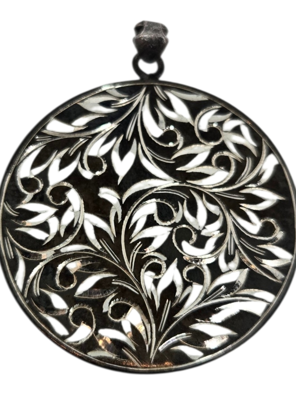 Round Filigree 950 Damascene Pendant in High Purity Sterling Silver